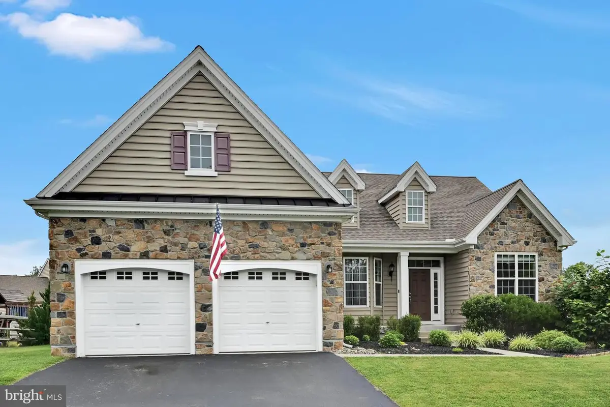 7 Denise Dr, Avondale, PA 19311 - #1