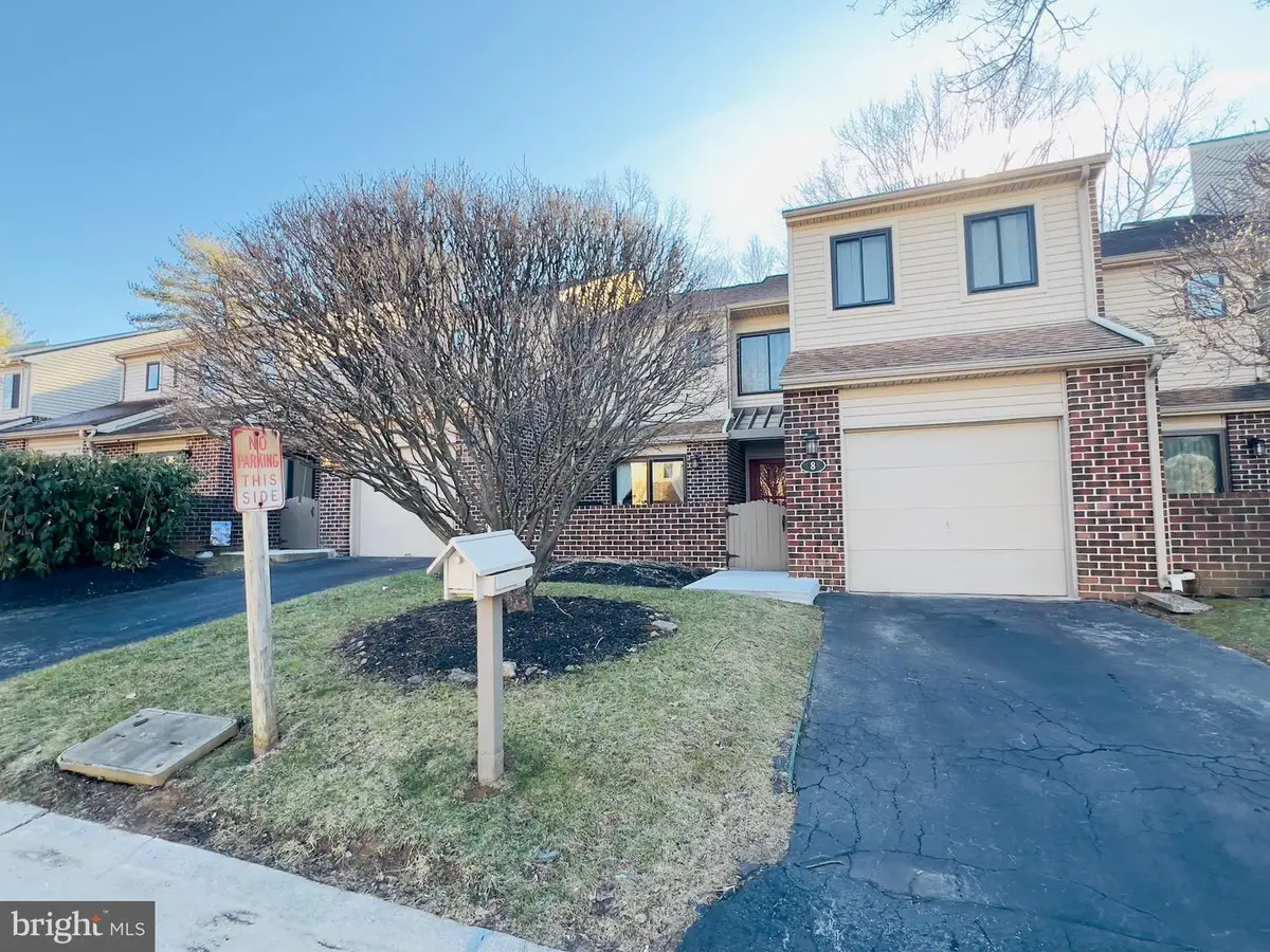 8 Knox Ct, Chesterbrook, PA 19087 - #1