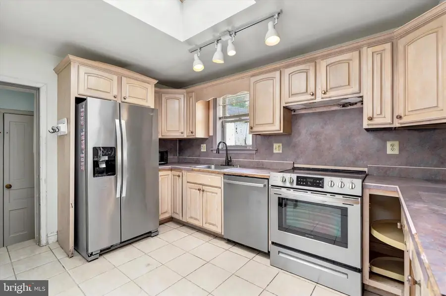 50 Colonial Springs Rd, Schuylkill, PA 19481 - #3