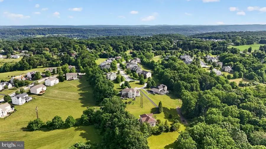 1464 W Stonington, Downingtown, PA 19335 - #2