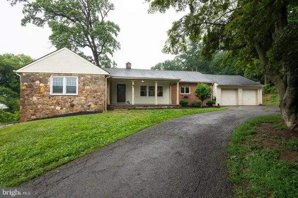 425 W Baltimore Pike, WEST GROVE, PA 19390