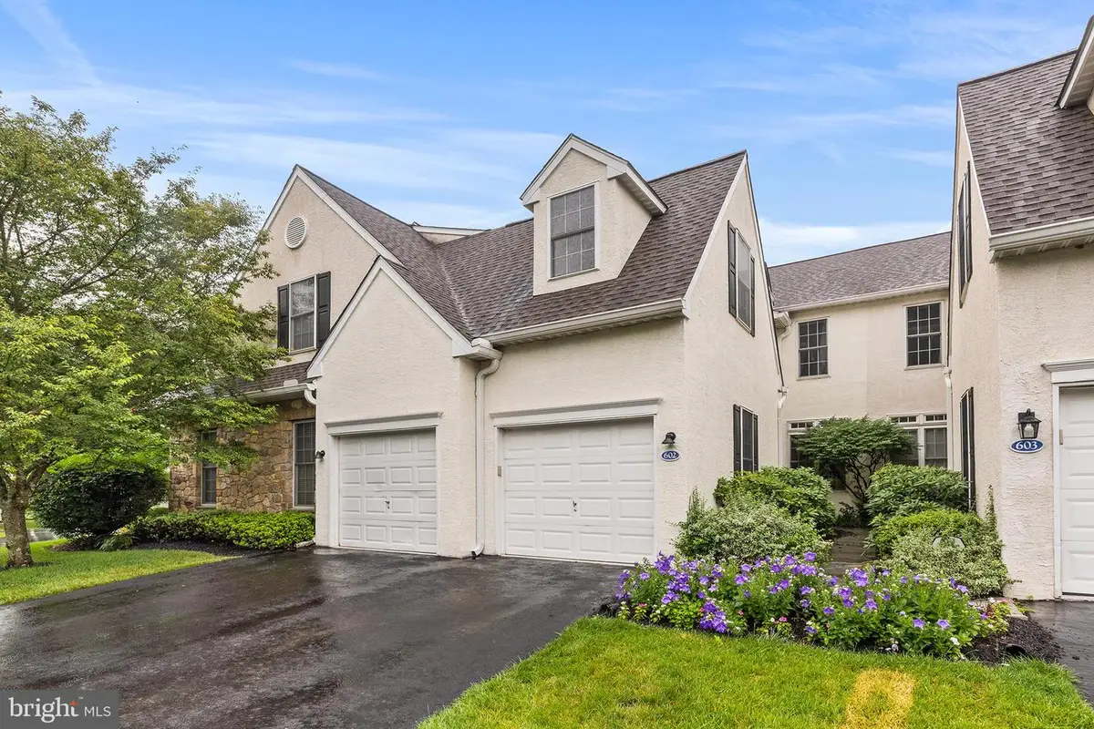 602 Whispering Brooke Dr, Newtown Square, PA 19073 - #1