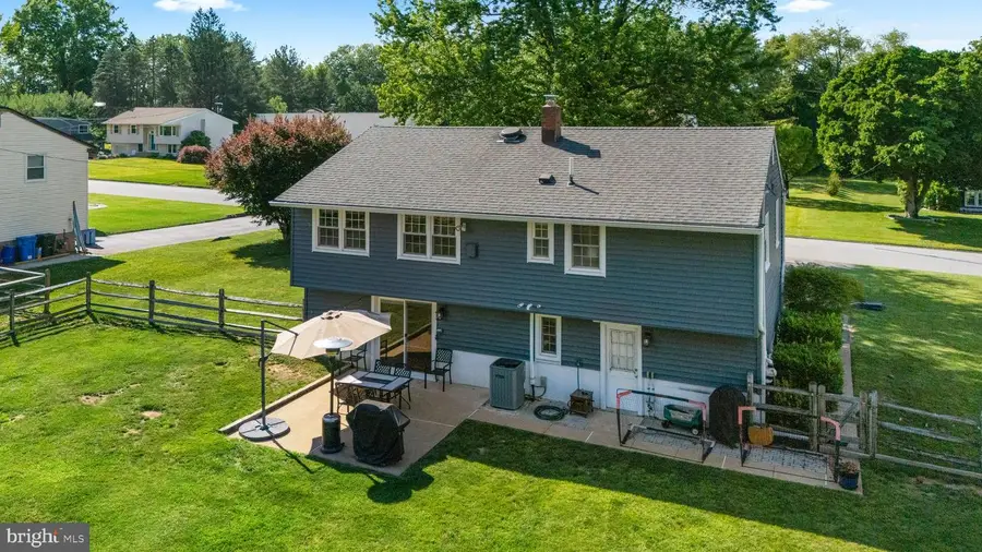 1435 Hunters Ln, West Chester, PA 19380 - #3