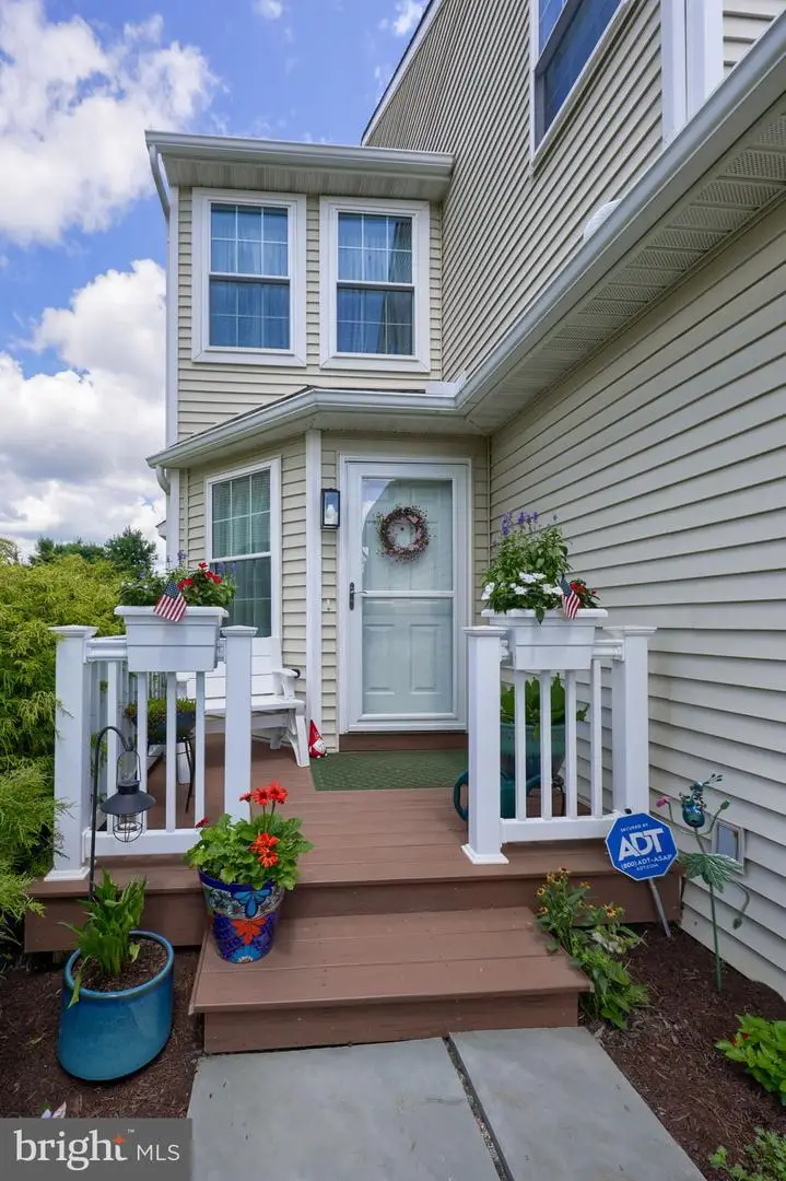 332 Gavin Dr, Coatesville, PA 19320 - #2