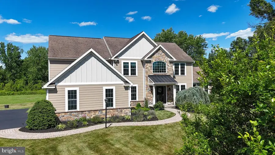 110 Heritage Ct, Phoenixville, PA 19460 - #2