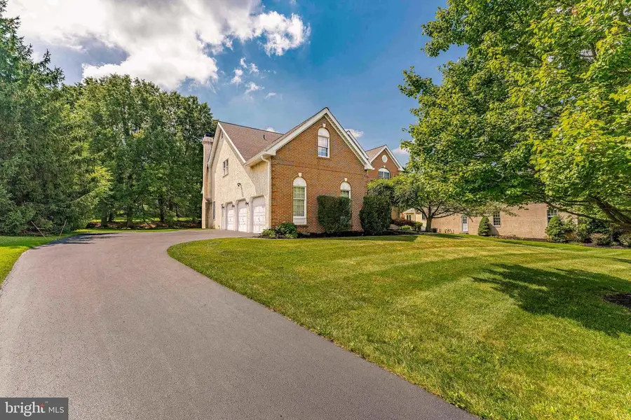 2069 Saint Andrews Dr, Berwyn, PA 19312 - #3