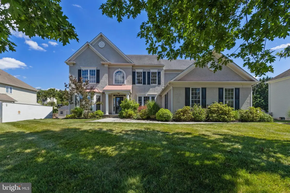 159 Applegate Dr, West Chester, PA 19382 - #1