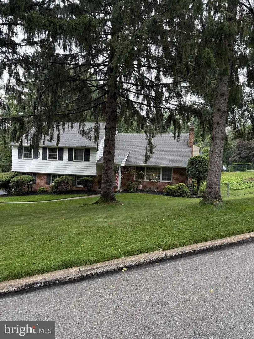105 Sheldrake Dr, Paoli, PA 19301 - #1