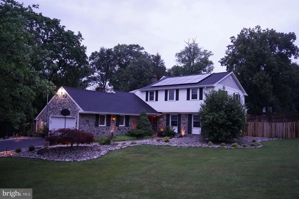 552 Daventry Rd, Berwyn, PA 19312 - #1