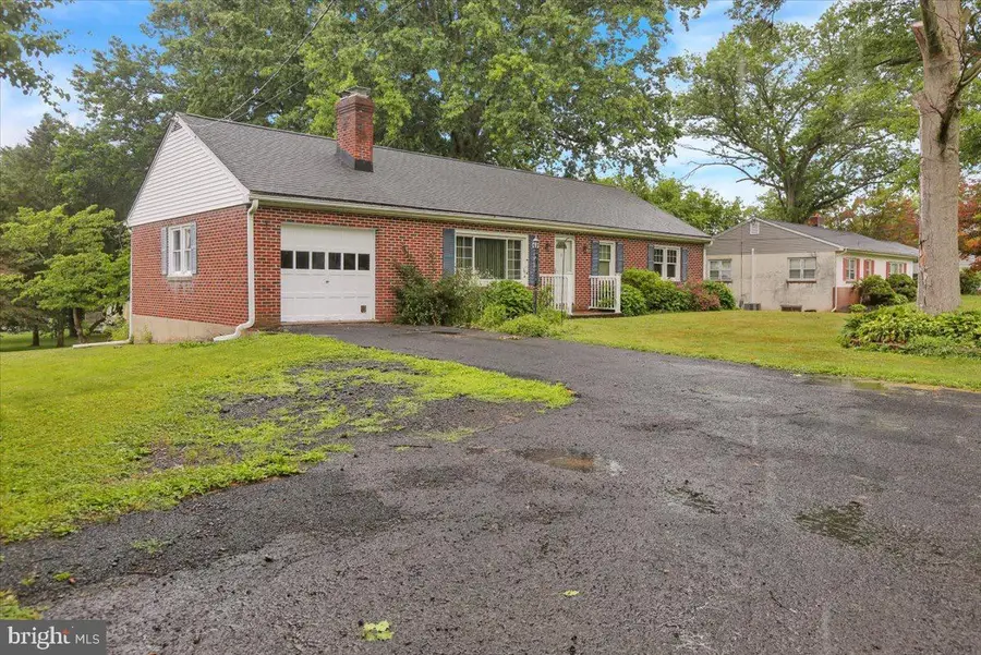 6 Freed Ave, Spring City, PA 19475 - #3