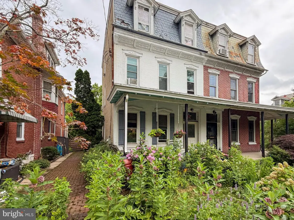 175 2nd Ave, Phoenixville, PA 19460 - #1