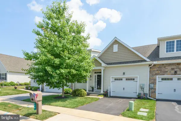 224 Rose View Dr, WEST GROVE, PA 19390
