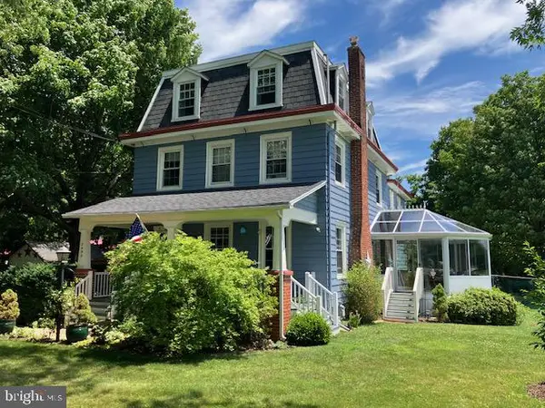 2499 Forge Rd, OXFORD, PA 19363
