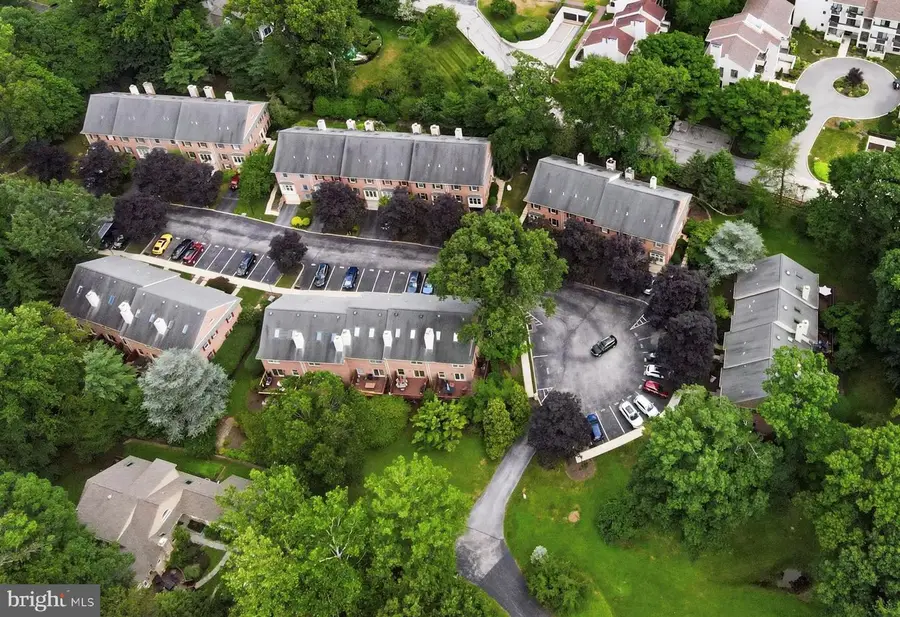 302 Brighton Cir, Devon, PA 19333 - #3