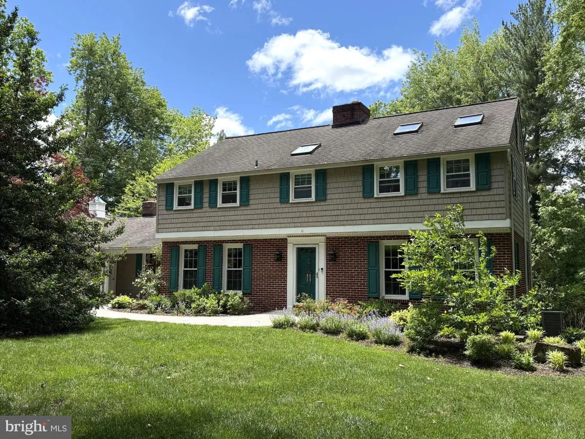 28 Waterview Rd, West Chester, PA 19380 - #1