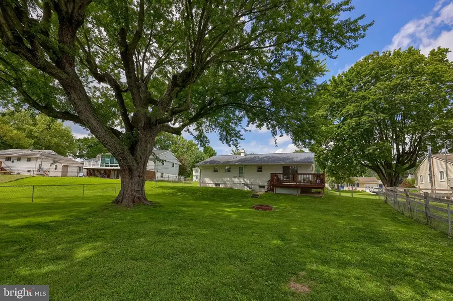 422 Chesterfield Dr, Downingtown, PA 19335 - #2