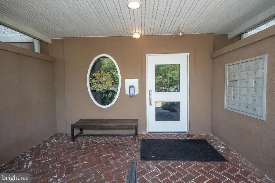 420 Paoli Pointe Dr #420-m, Paoli, PA 19301 - #3