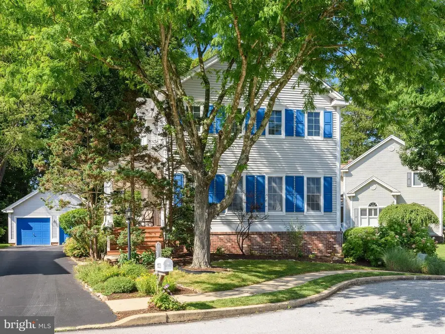 605 Huntington Dr, Downingtown, PA 19335 - #2