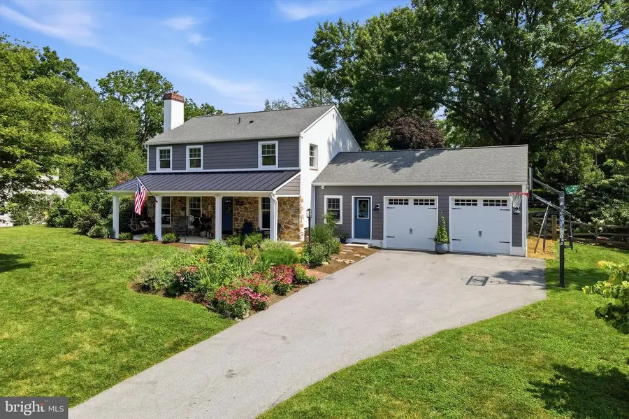 19 Clover Ln, Malvern, PA 19355 - #3