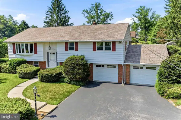 1400 E Keller Rd, POTTSTOWN, PA 19465