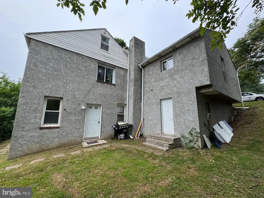 131 Modena Rd, Coatesville, PA 19320 - #2