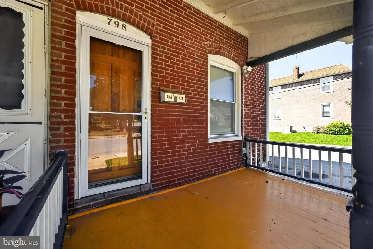 798 Madison St, Coatesville, PA 19320 - #1