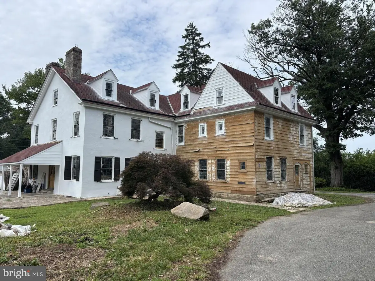 107 Old Lancaster Rd, Devon, PA 19333 - #1