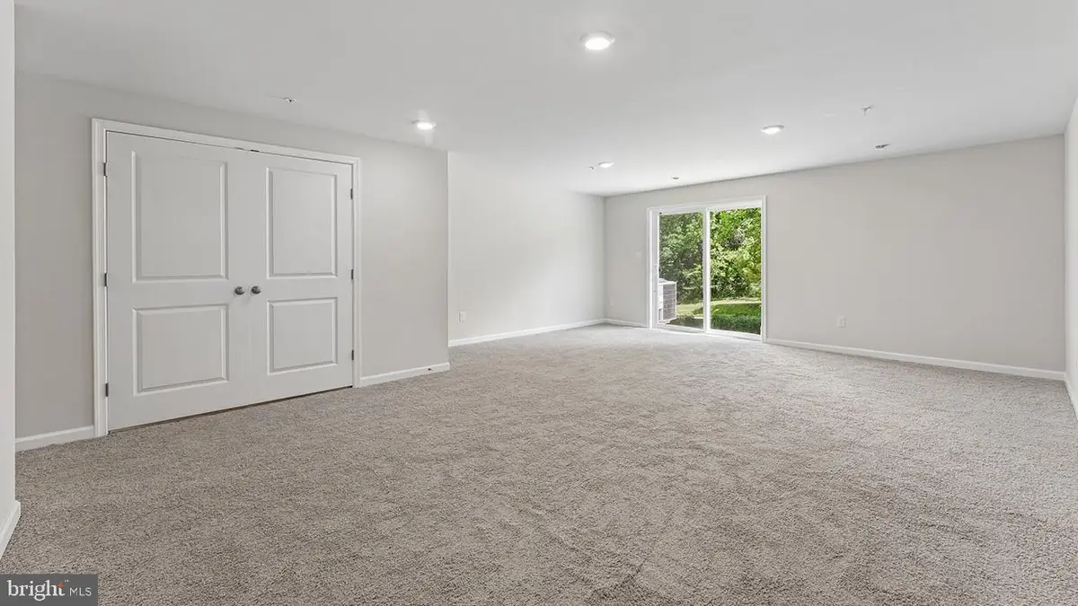 250 Derby Dr, Coatesville, PA 19320 - #1