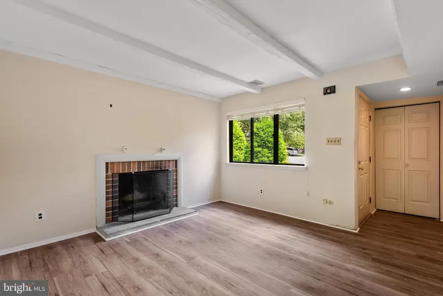 209 Chase Rd, Chesterbrook, PA 19087 - #2