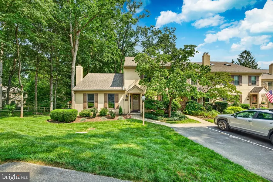 1401 Weatherstone Dr #1401, Paoli, PA 19301 - #2