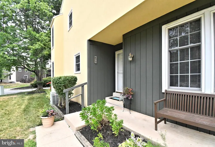1201 Denise Cir, Phoenixville, PA 19460 - #2