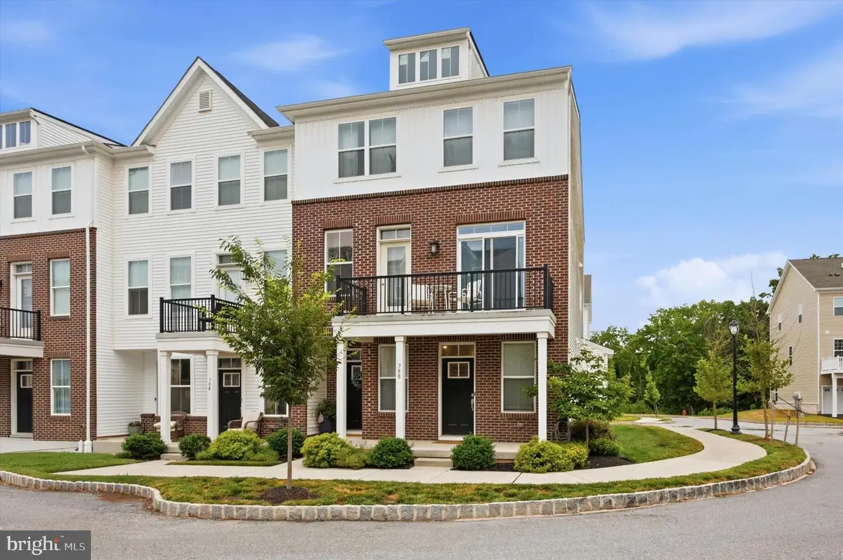 798 Ore St, Phoenixville, PA 19460 - #1