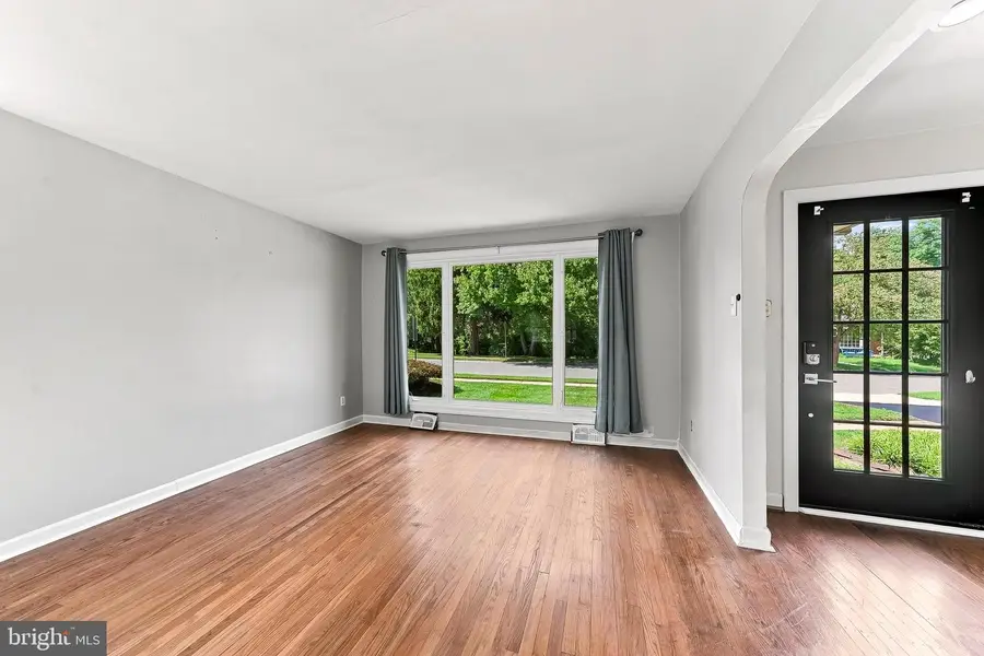 202 Ridge Ave, Kennett Square, PA 19348 - #2