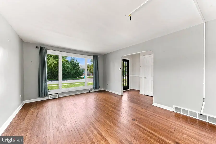 202 Ridge Ave, Kennett Square, PA 19348 - #3