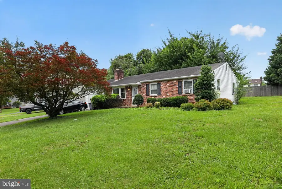 1 Lynn Blvd, Downingtown, PA 19335 - #2