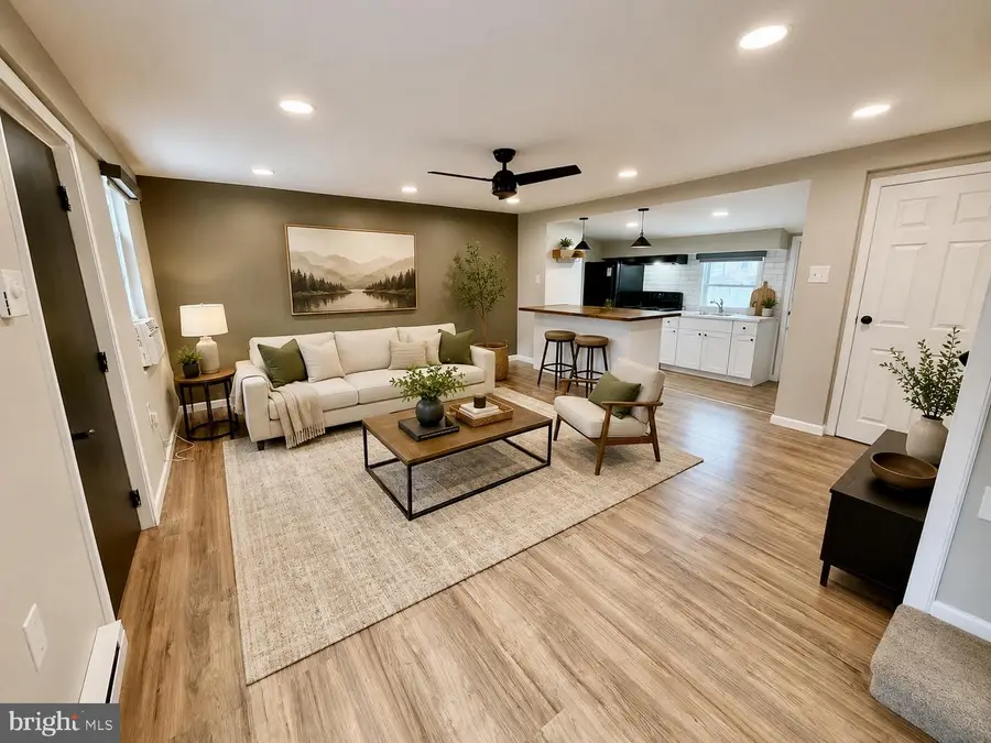 122 North St, Phoenixville, PA 19460 - #3