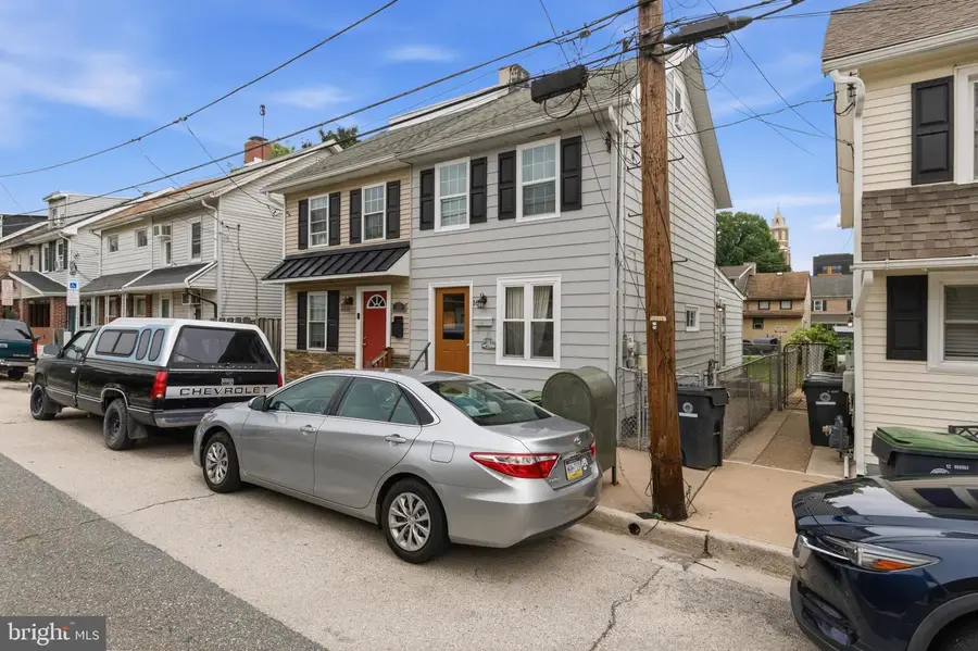 16 Morgan St, Phoenixville, PA 19460 - #3