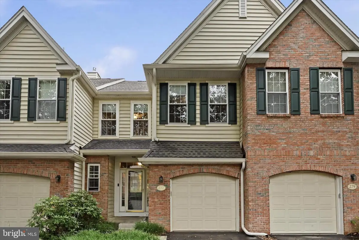 277 Cherry Ln, Kennett Square, PA 19348 - #1