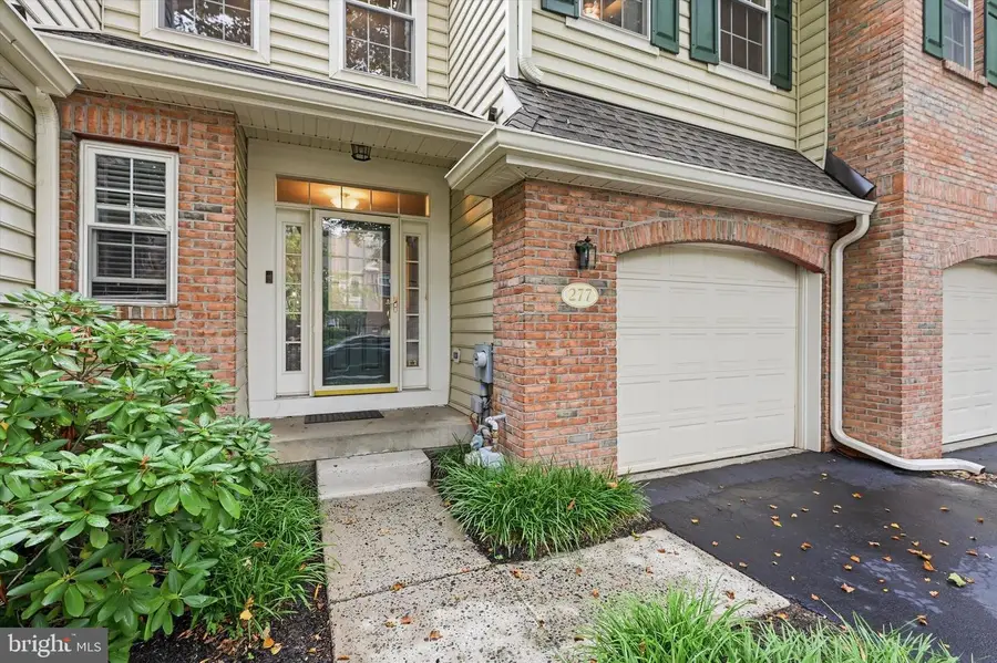 277 Cherry Ln, Kennett Square, PA 19348 - #3