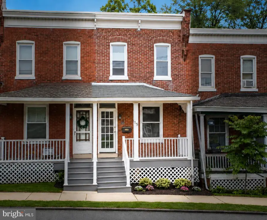 15 Franklin Ave, Phoenixville, PA 19460 - #2