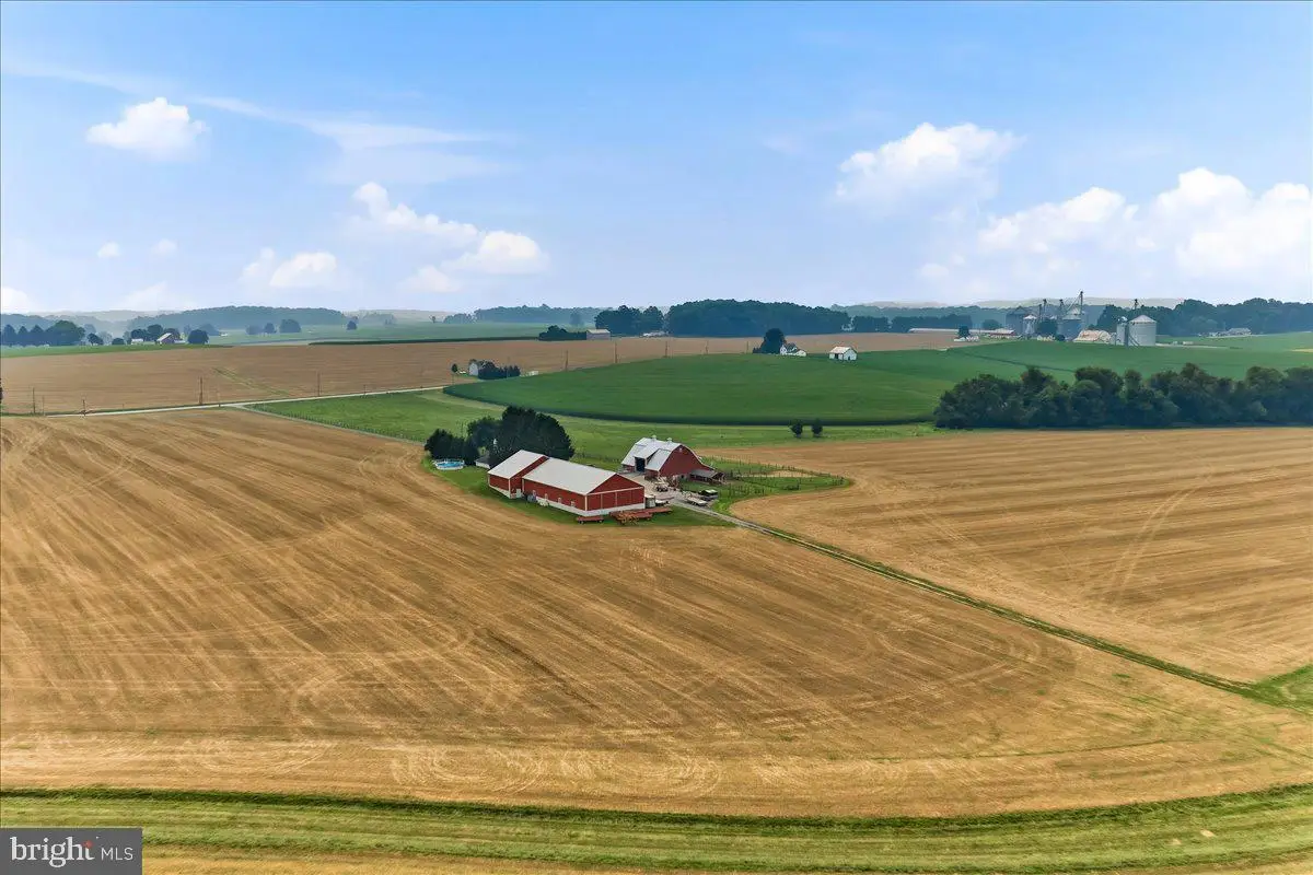 3366 Limestone Rd, Cochranville, PA 19330 - #1