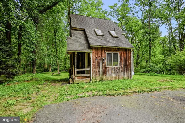 402 Penn Green Rd, LANDENBERG, PA 19350