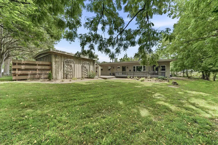 3671 Saint Peters Rd, Elverson, PA 19520 - #2