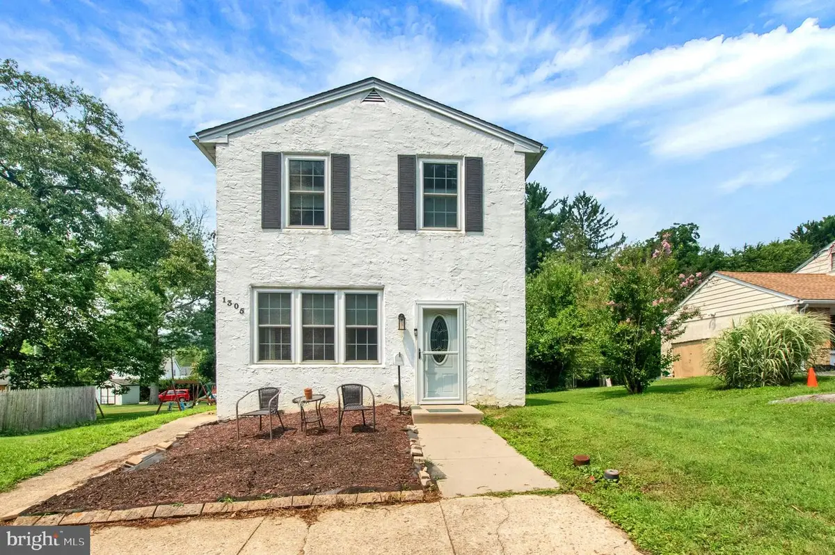 1305 Stirling St, Coatesville, PA 19320 - #1