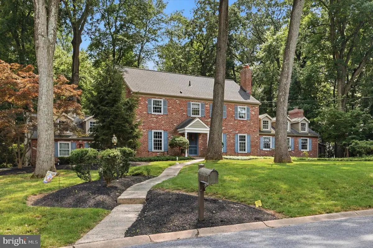 13 Stonehenge Ln, Malvern, PA 19355 - #1