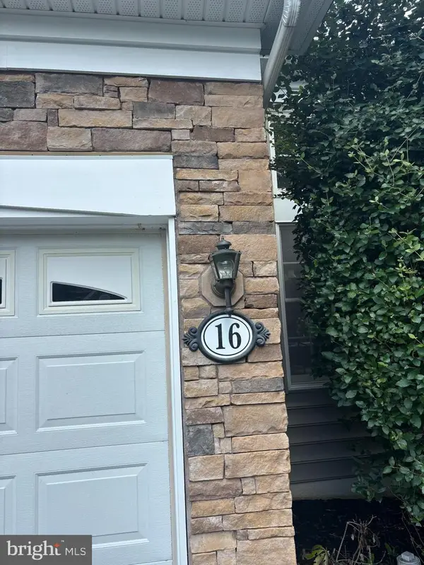16 Sloan Rd, WEST CHESTER, PA 19382