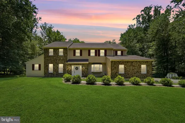 6 Joanna Dr, MALVERN, PA 19355