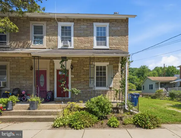 27 Spruce St, POMEROY, PA 19367