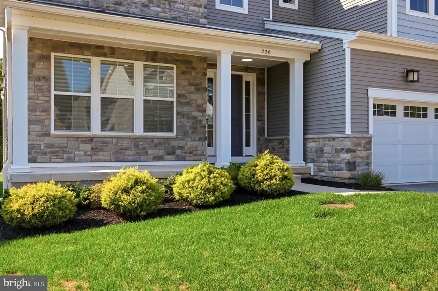 236 Lily Ln, Kennett Square, PA 19348 - #3
