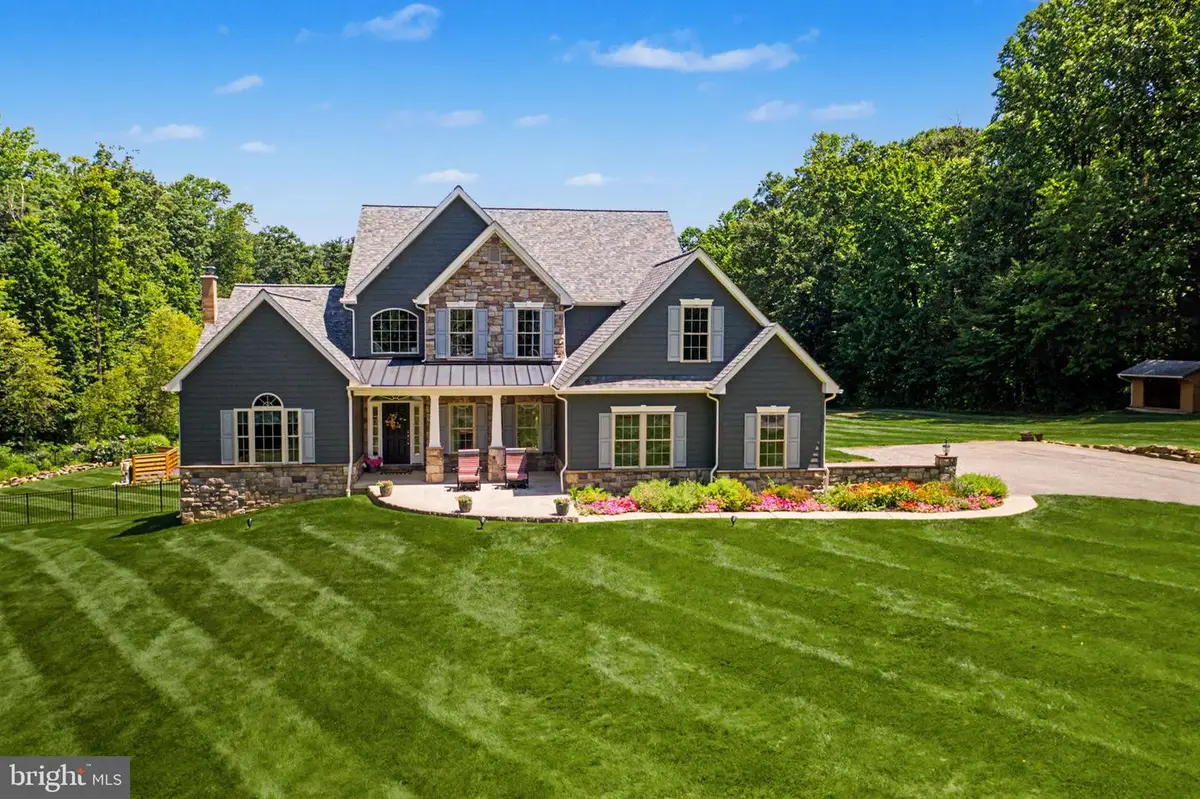458 N Sandy Hill Rd, Coatesville, PA 19320 - #1